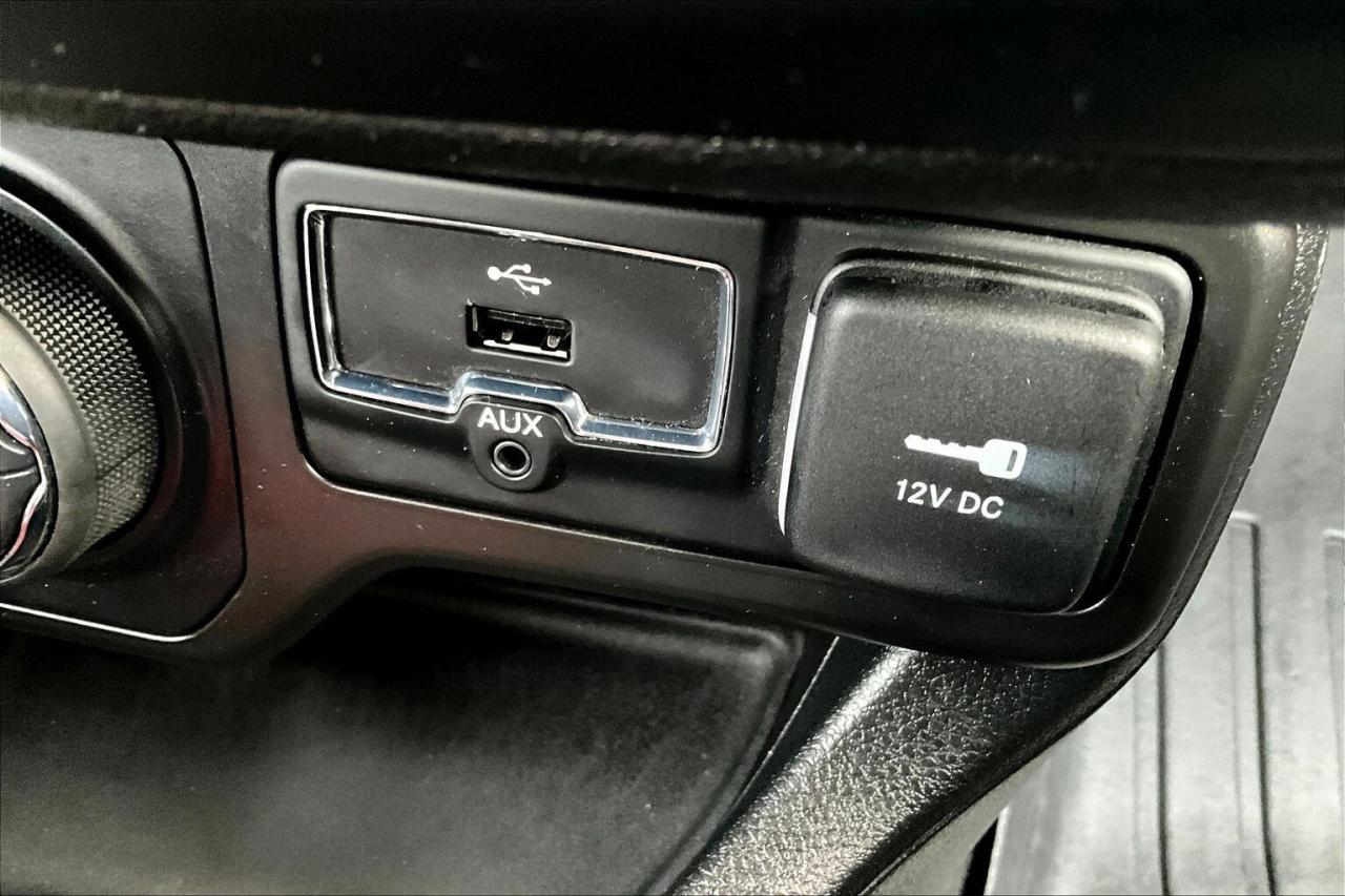 2019 Jeep Renegade Trailhawk | Heated Leather | Open Air Roof | 4X4 Photo