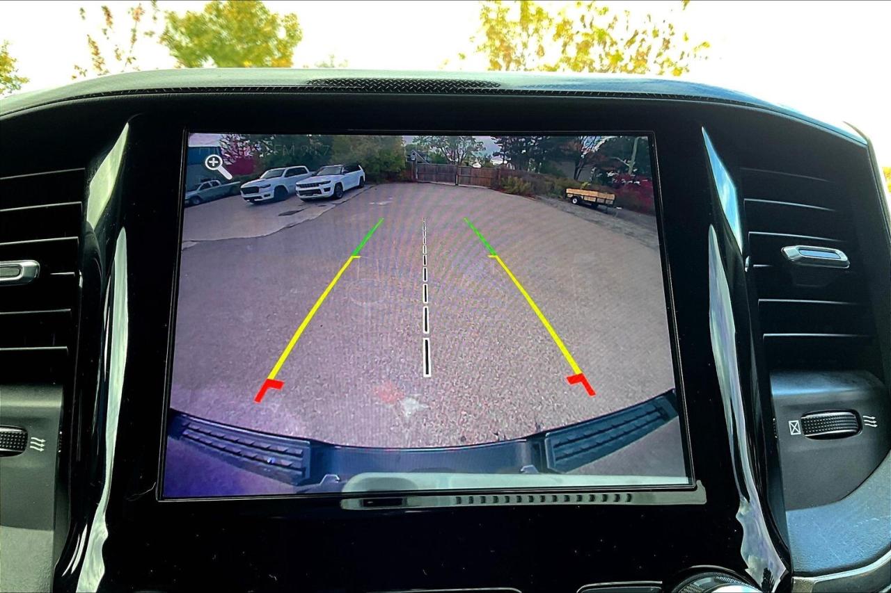 2019 RAM 1500 Sport Crew | 8.4 Screen Alpine | Side Steps | 4X4 Photo