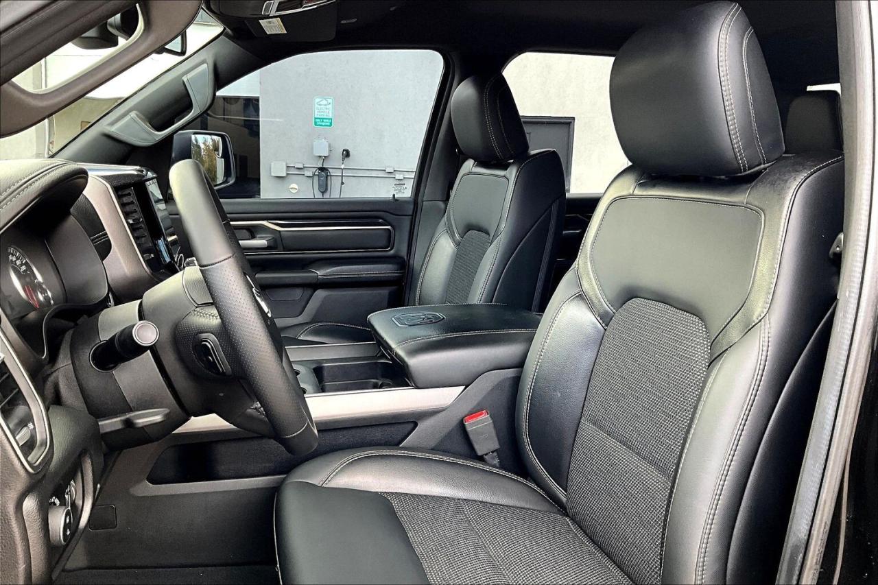 2019 RAM 1500 Sport Crew | 8.4 Screen Alpine | Side Steps | 4X4 Photo