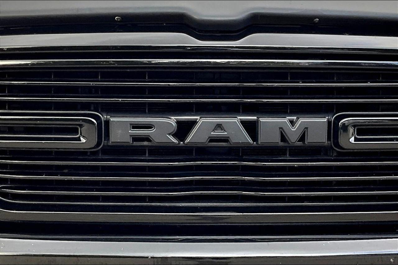 2019 RAM 1500 Sport Crew | 8.4 Screen Alpine | Side Steps | 4X4 Photo