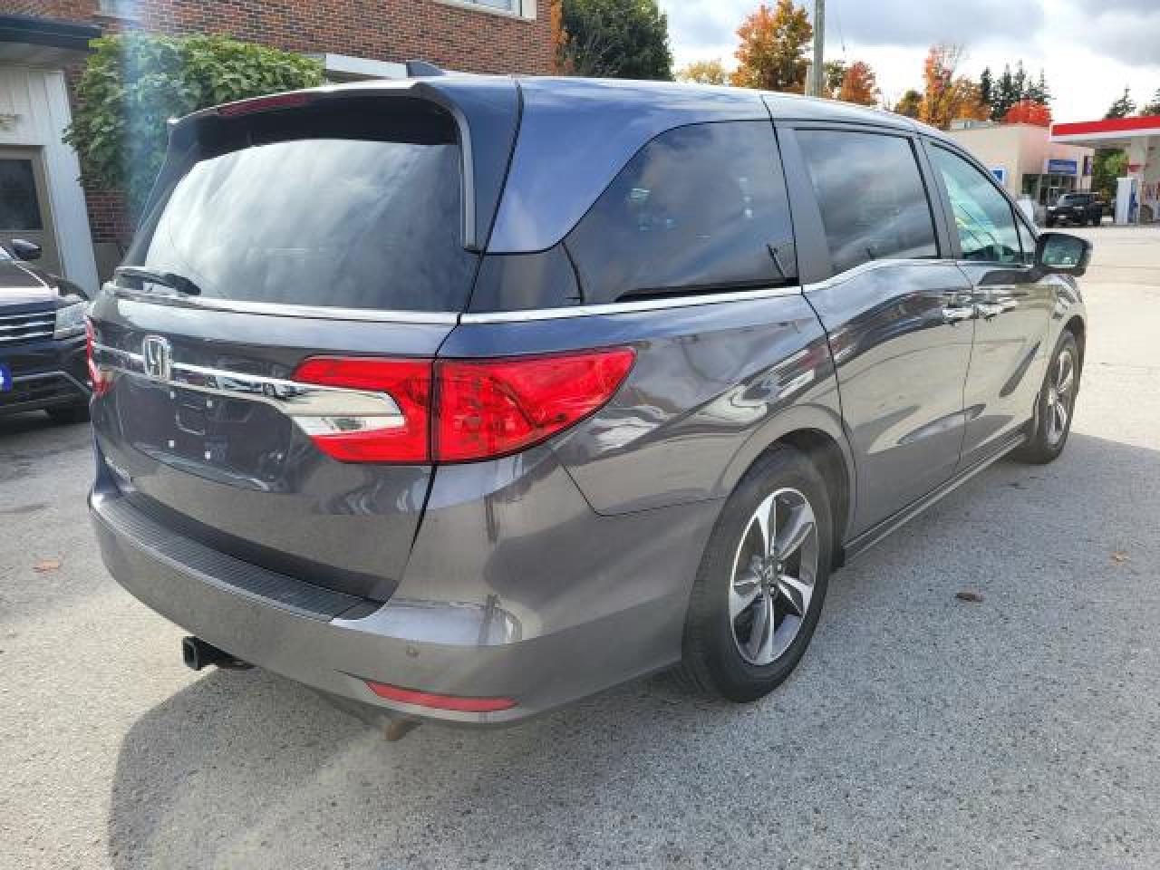 2019 Honda Odyssey EX-L Photo31
