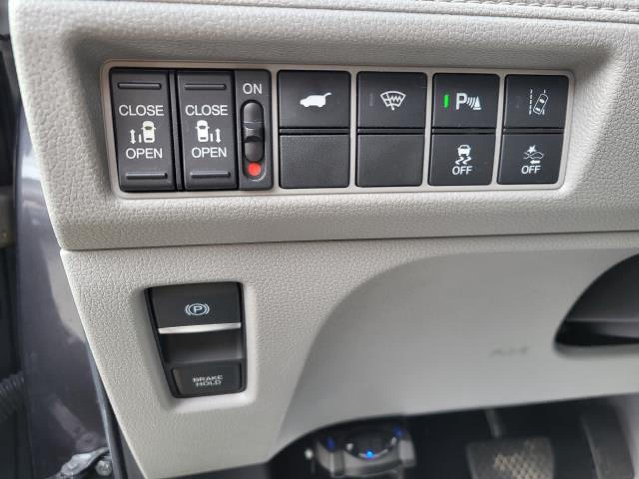2019 Honda Odyssey EX-L Photo39