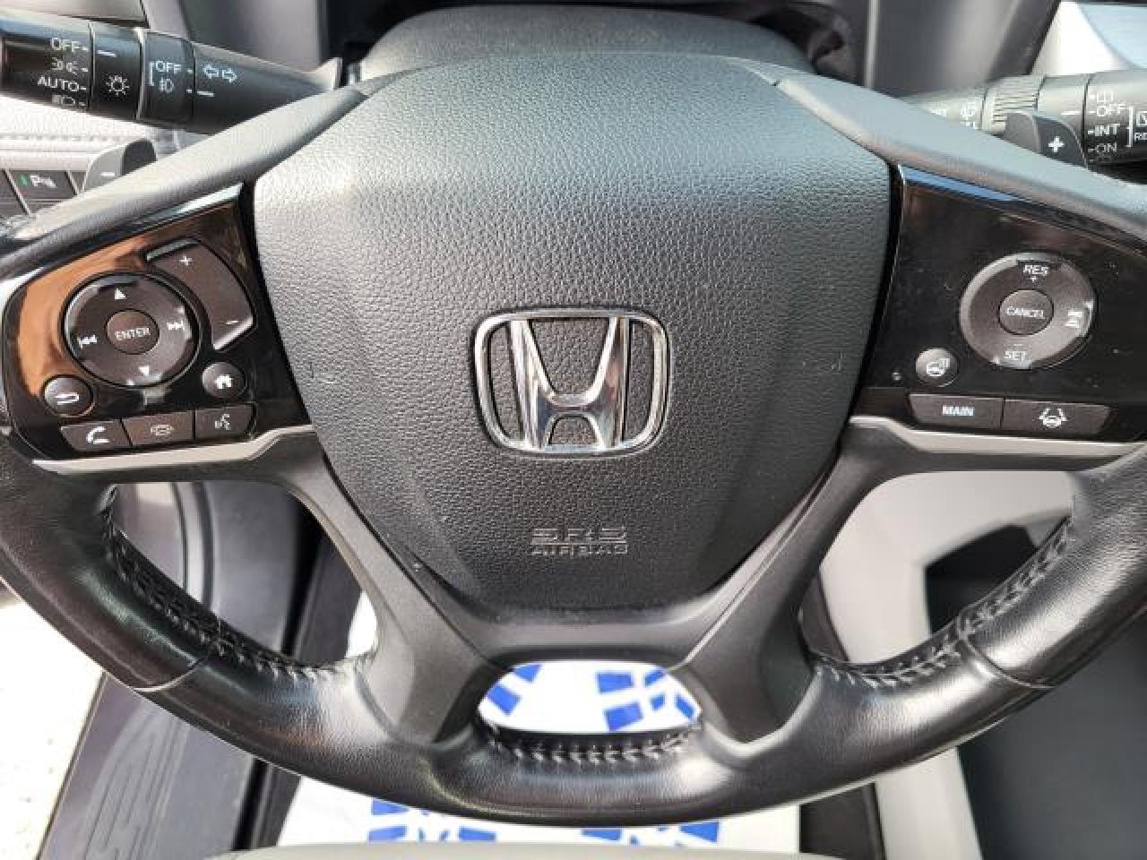 2019 Honda Odyssey EX-L Photo40