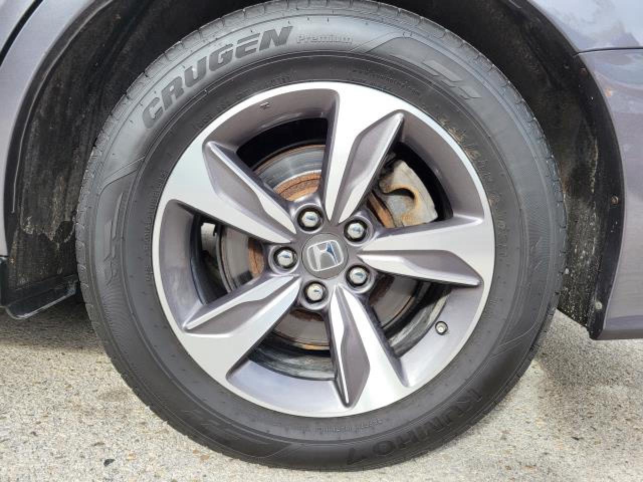 2019 Honda Odyssey EX-L Photo26