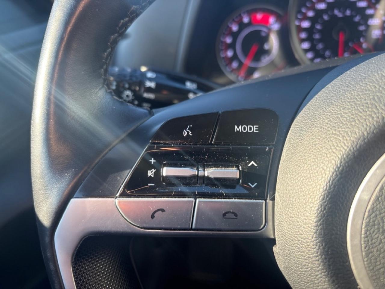 2023 Hyundai Elantra Preferred  -  Heated Seats Photo