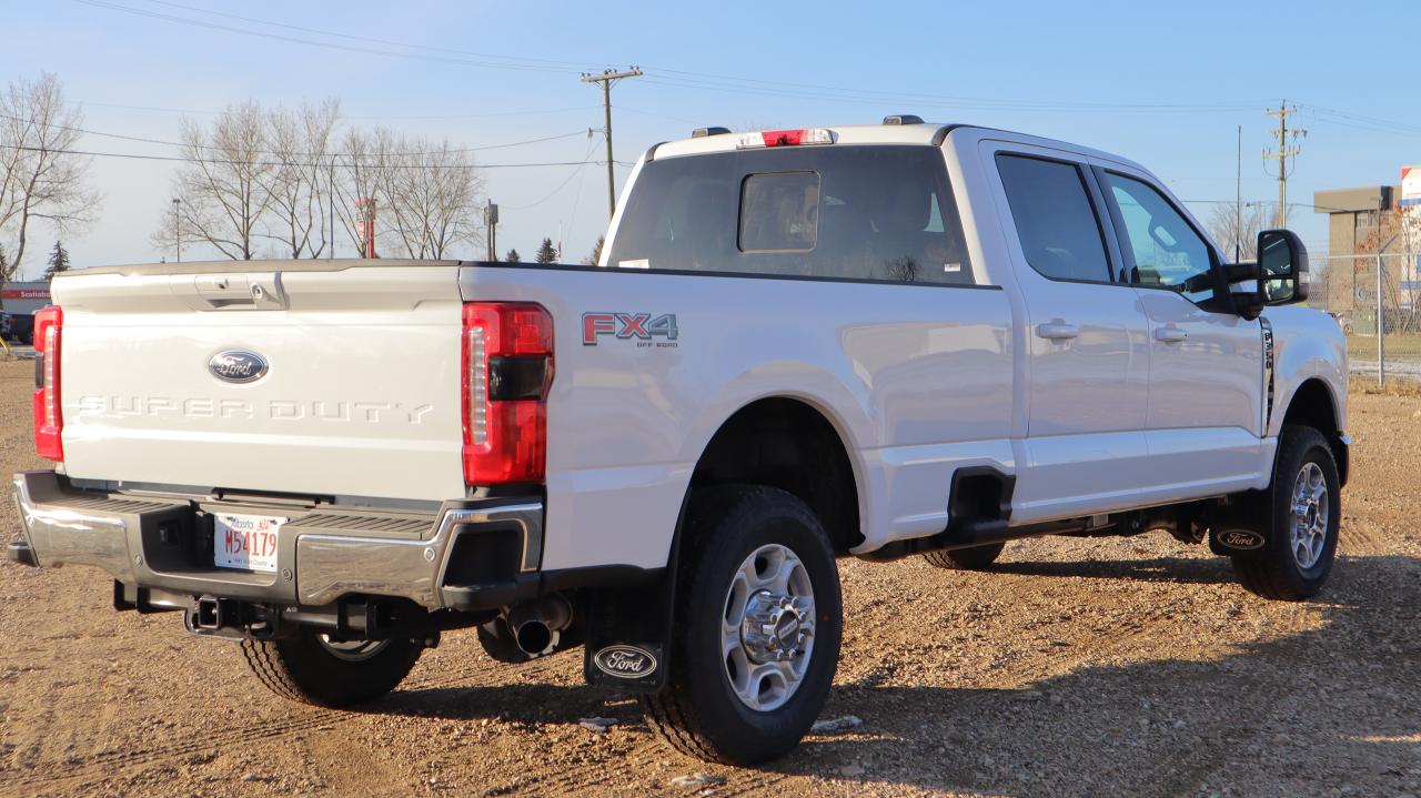 2026 Ford F-350 Super Duty SRW XLT Photo4