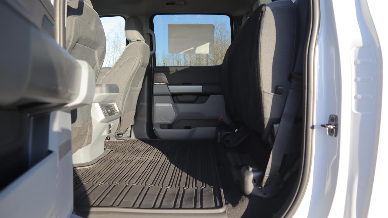 2026 Ford F-350 Super Duty SRW XLT Photo5