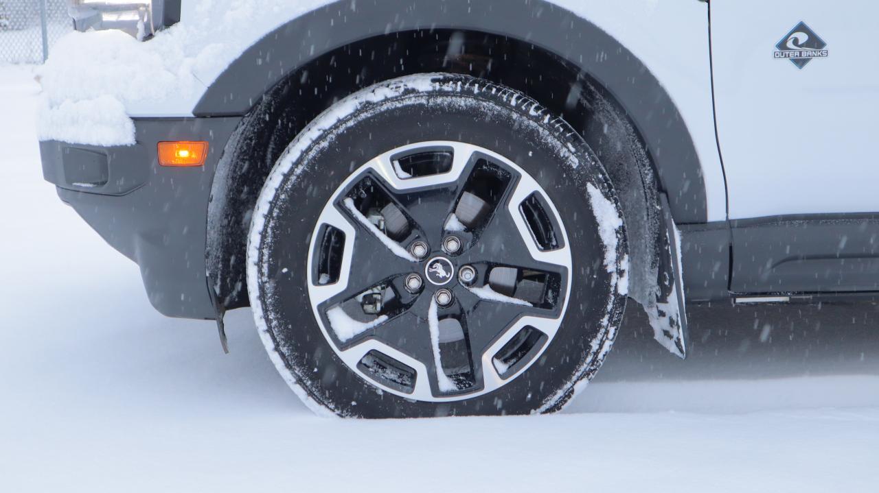 2023 Ford Bronco Sport Outer Banks Photo5