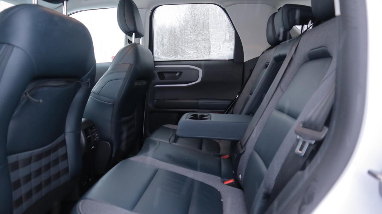 2023 Ford Bronco Sport Outer Banks Photo5