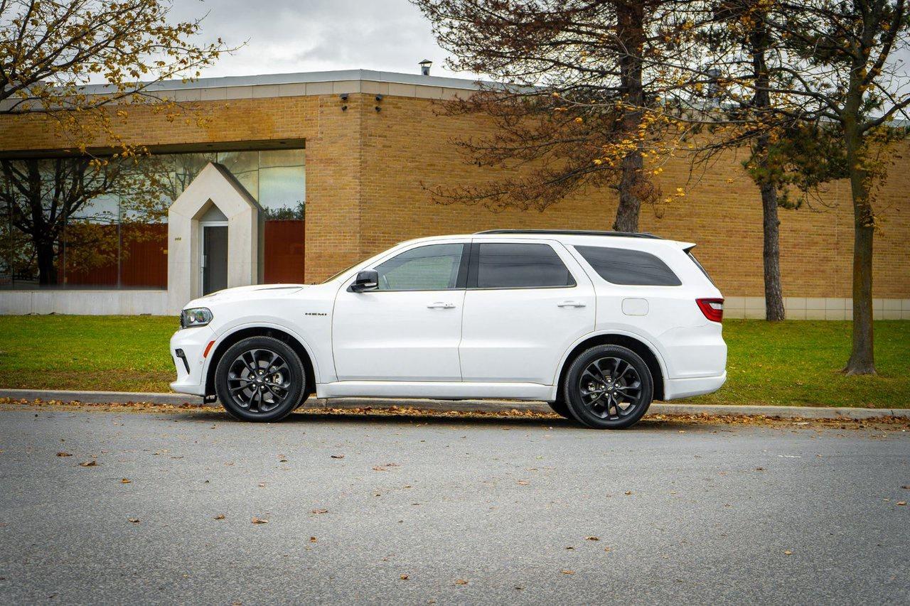 2023 Dodge Durango R/T AWD Photo4