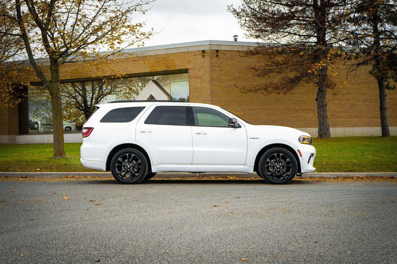 2023 Dodge Durango R/T AWD Photo3