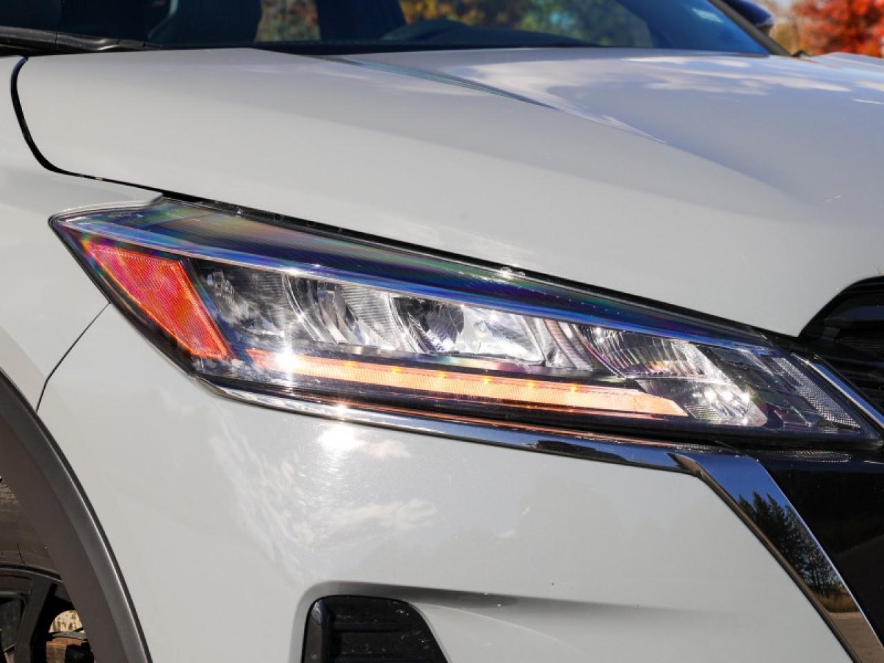 2024 Nissan Kicks SR  - $174 B/W Photo