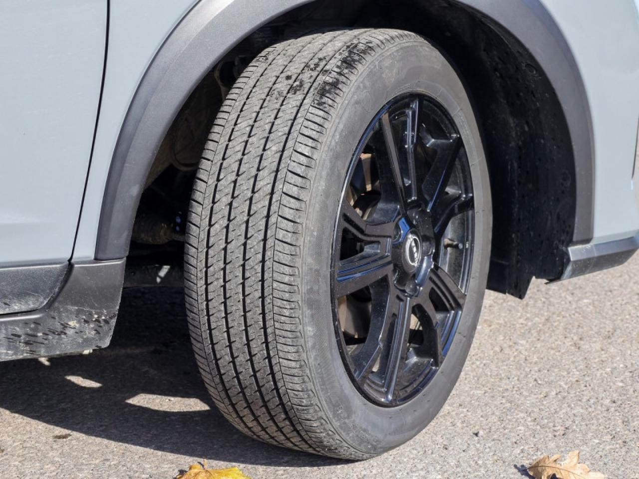 2024 Nissan Kicks SR  - $174 B/W Photo