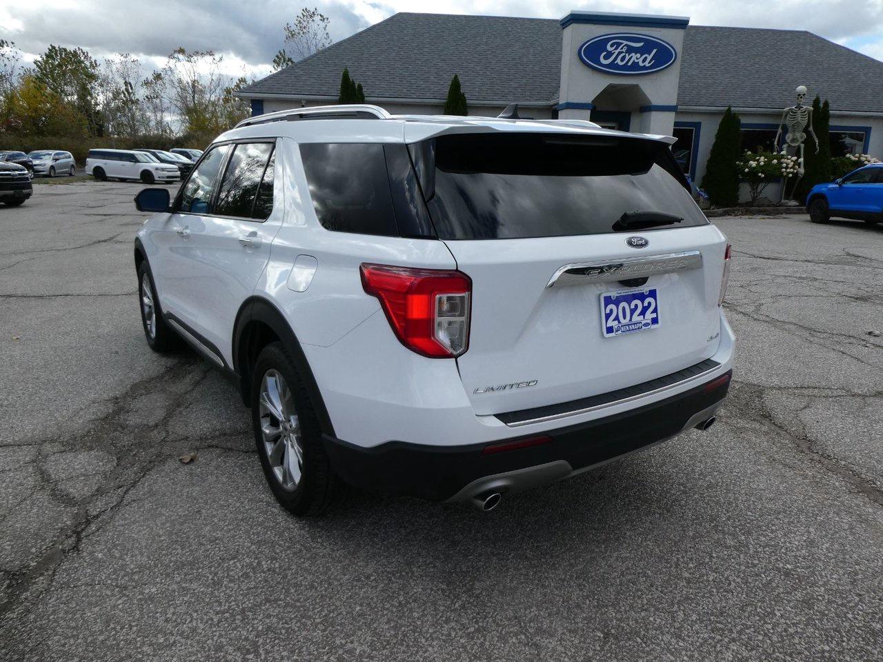 2022 Ford Explorer Limited Limited Photo2