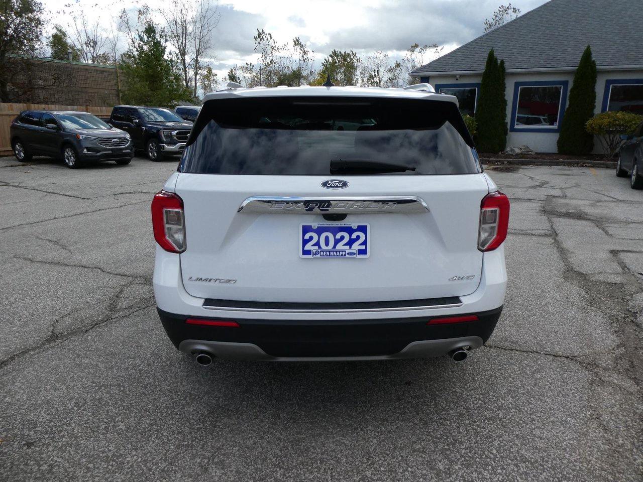 2022 Ford Explorer Limited Limited Photo3