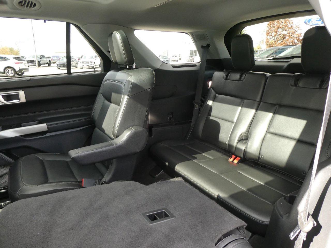 2022 Ford Explorer Limited Limited Photo