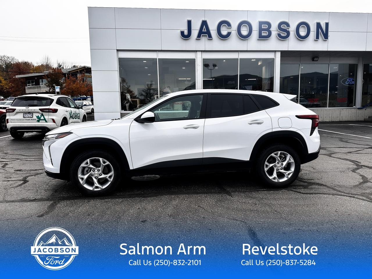 2024 Chevrolet Trax LS Photo1