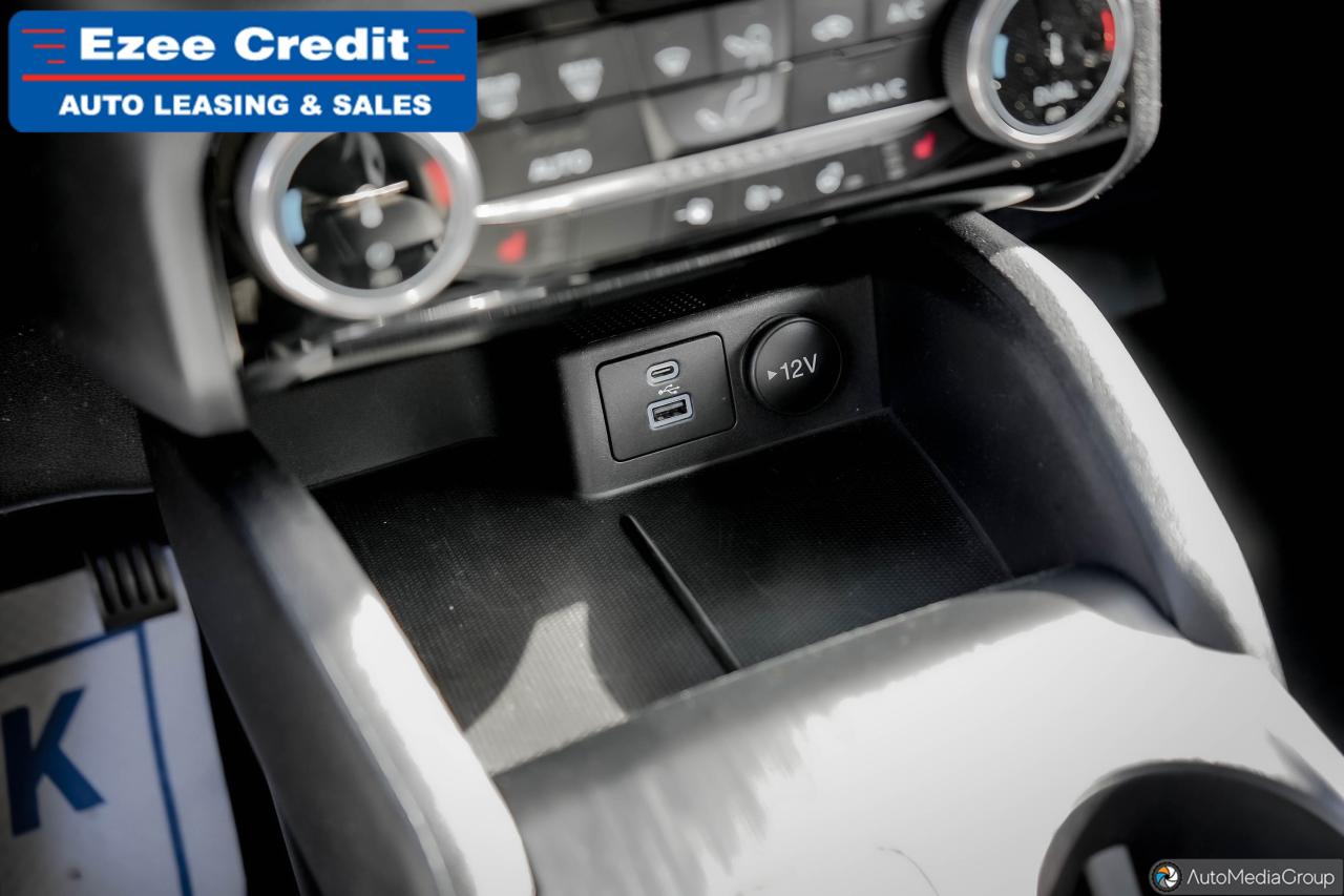 2022 Ford Escape SE Photo29