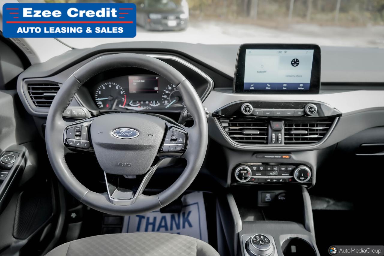 2022 Ford Escape SE Photo