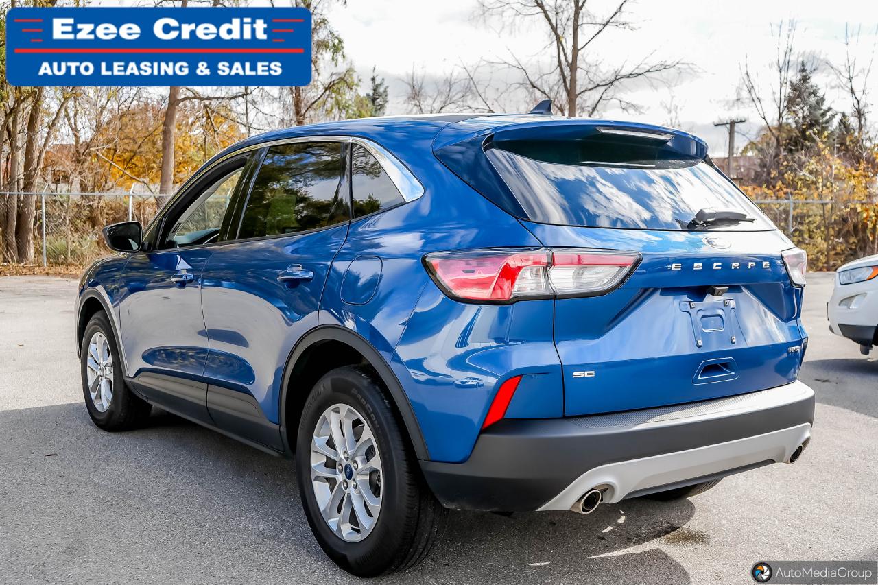 2022 Ford Escape SE Photo