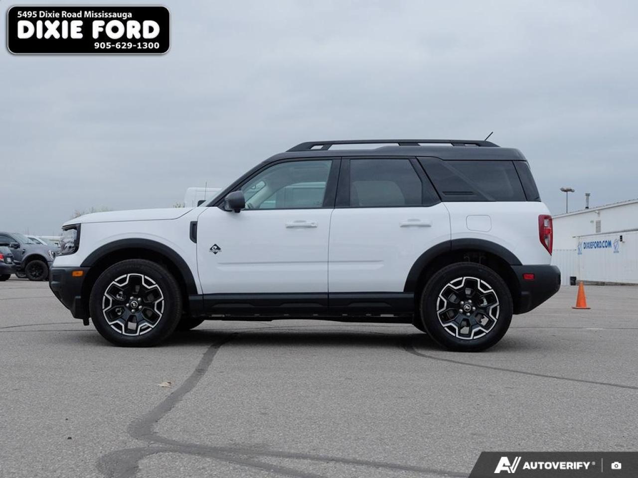 2025 Ford Bronco Sport Outer Banks Photo2