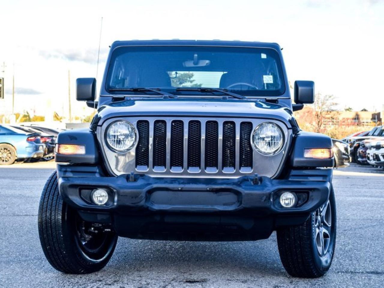 2022 Jeep Wrangler Unlimited Sport Freedom Top Navigation R-Start Apple Carplay Photo