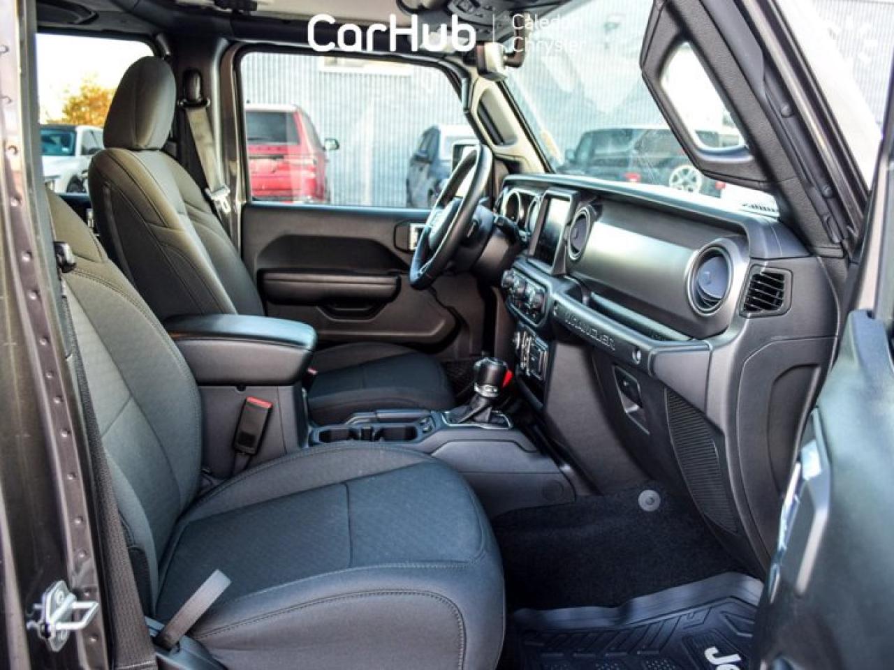 2022 Jeep Wrangler Unlimited Sport Freedom Top Navigation R-Start Apple Carplay Photo