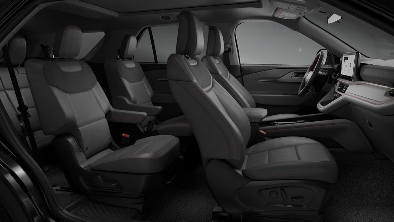 2026 Ford Explorer Active Photo