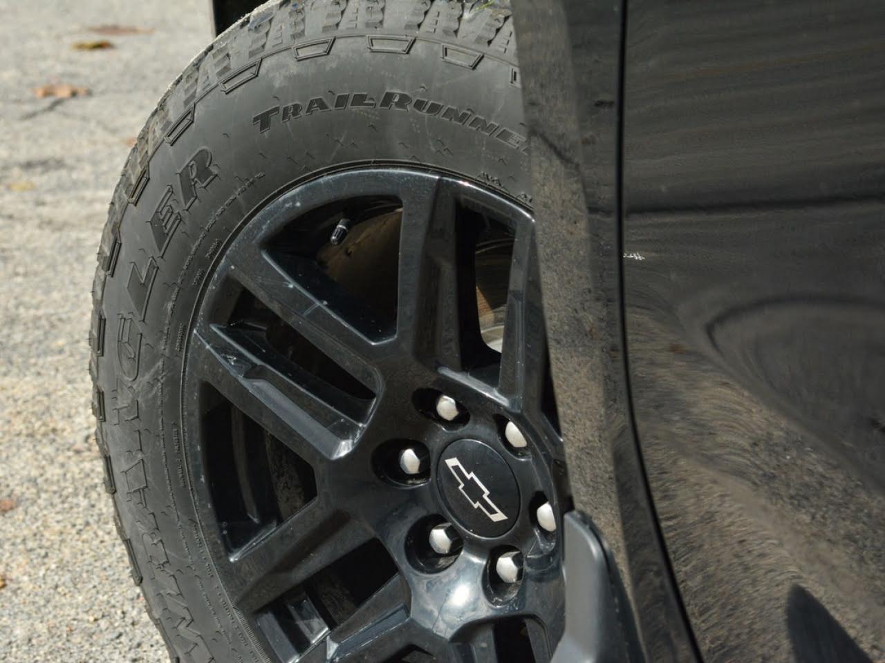 2024 Chevrolet Silverado 1500 RST Photo