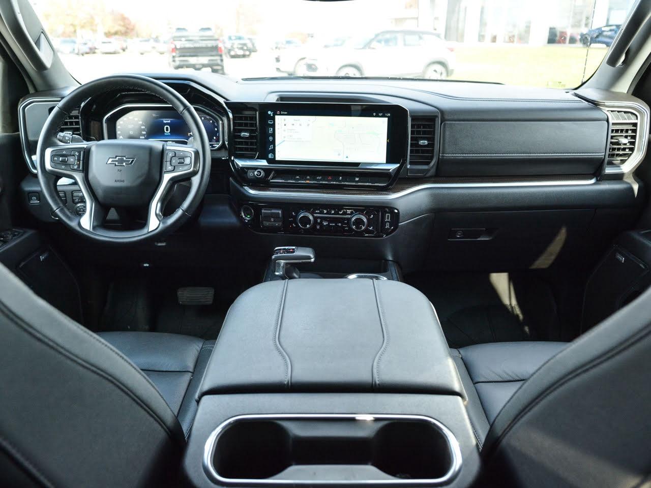 2024 Chevrolet Silverado 1500 RST Photo