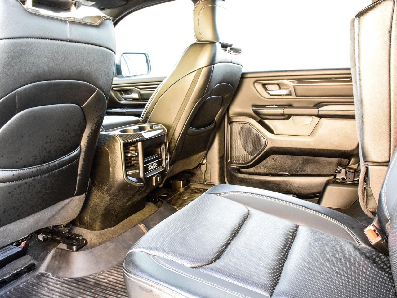 2022 RAM 1500 SPORT 4X4 CREW CAB 5'7" BOX Photo