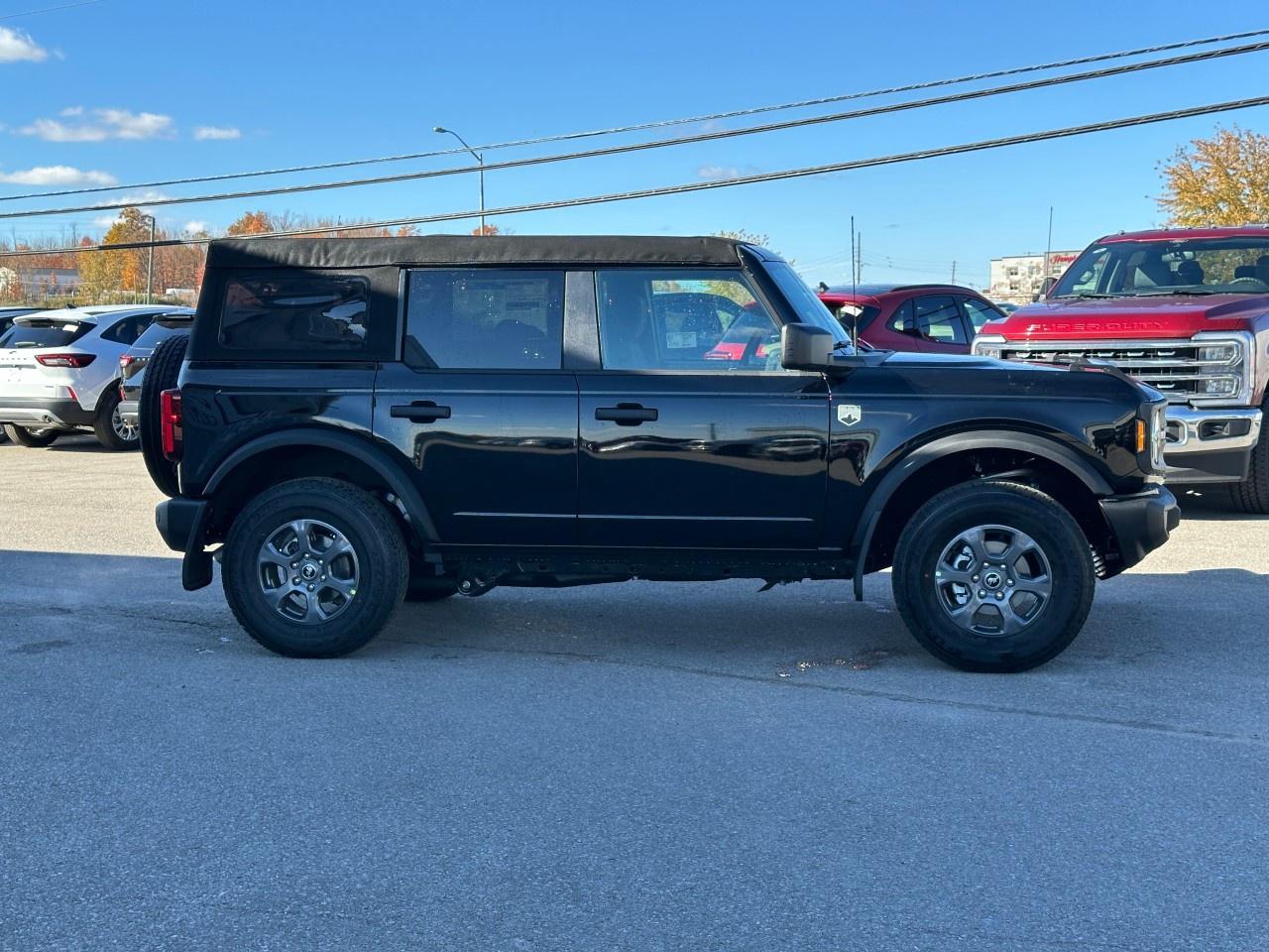 2025 Ford Bronco Big Bend 4 Door 4x4 Photo4