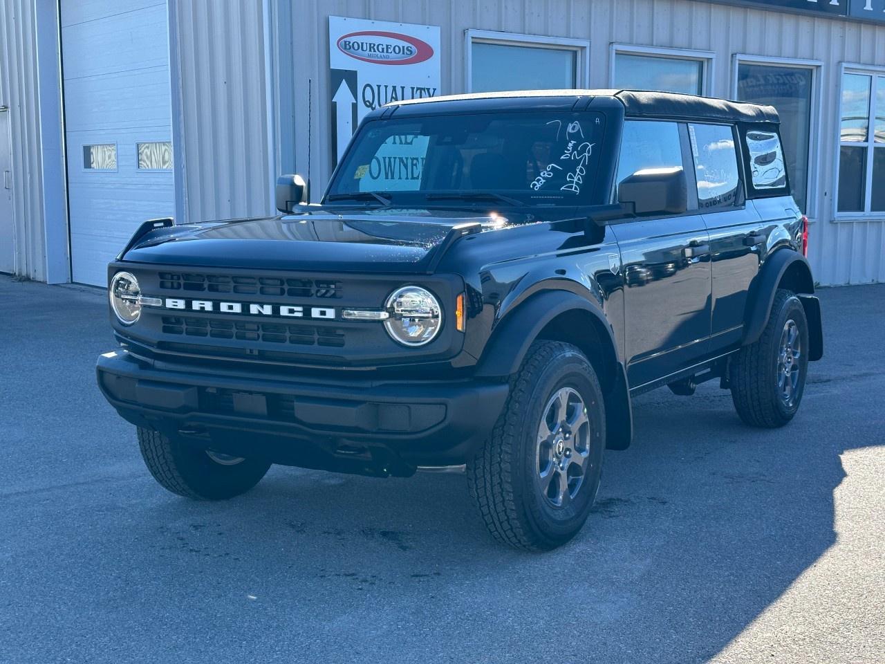 2025 Ford Bronco Big Bend 4 Door 4x4 Photo