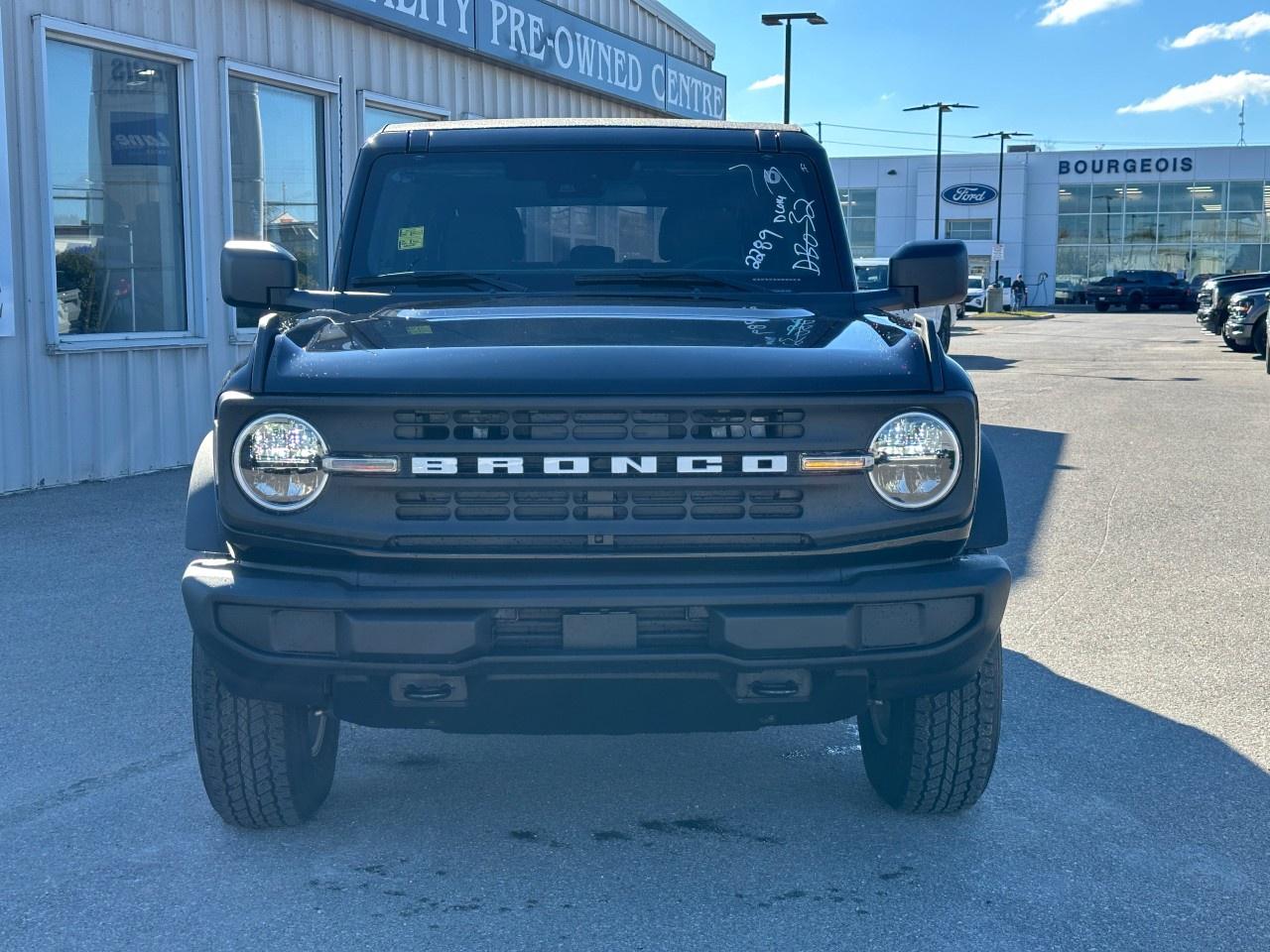 2025 Ford Bronco Big Bend 4 Door 4x4 Photo2