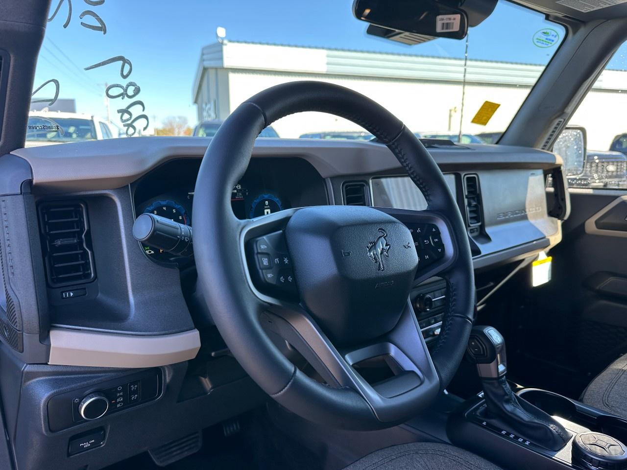 2025 Ford Bronco Big Bend 4 Door 4x4 Photo