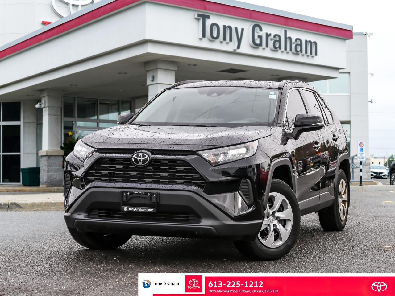 Used 2020 Toyota RAV4 LE for sale in Ottawa, ON