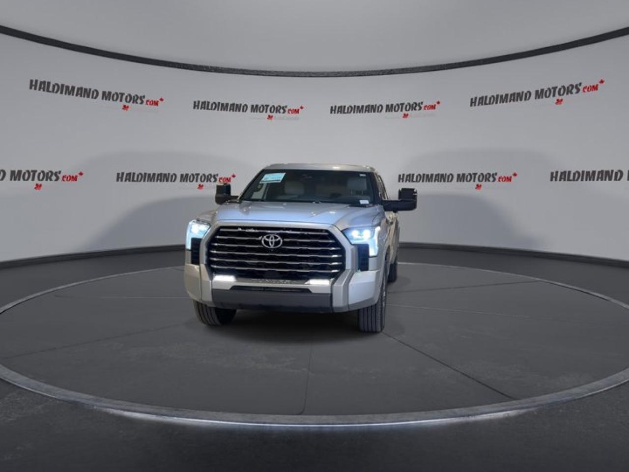 2023 Toyota Tundra Capstone Hybrid Crewmax 4x4 Photo2