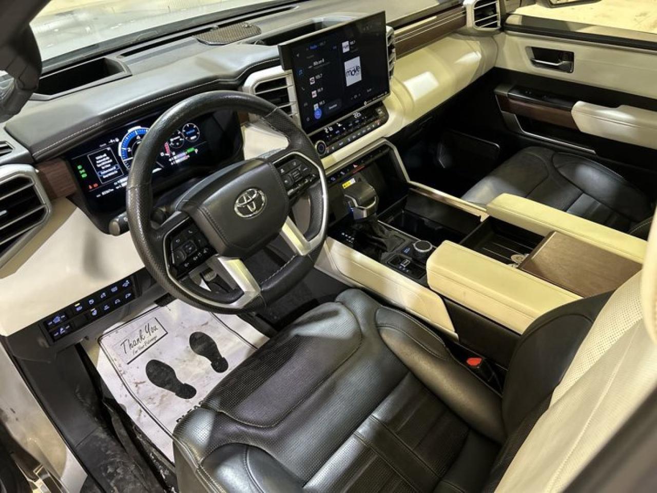 2023 Toyota Tundra Capstone Hybrid Crewmax 4x4 Photo