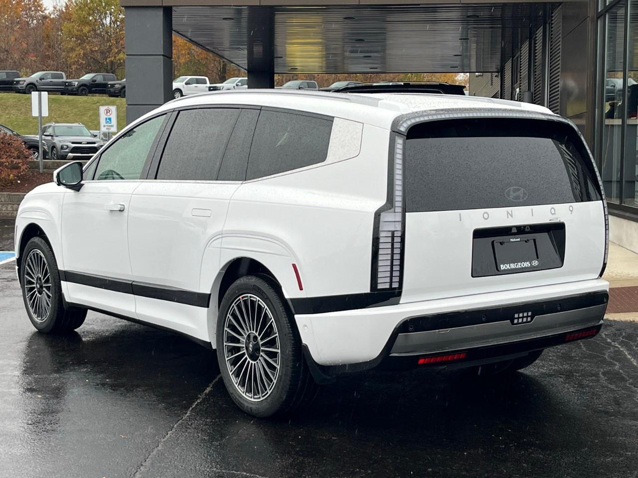 2026 Hyundai IONIQ 9 Preferred   AWD w/Ultimate Calligraphy Pkg Photo