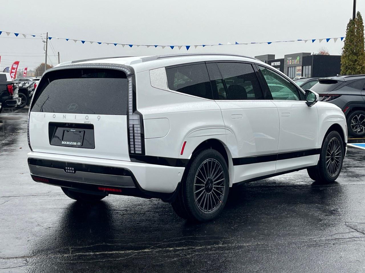 2026 Hyundai IONIQ 9 Preferred   AWD w/Ultimate Calligraphy Pkg Photo