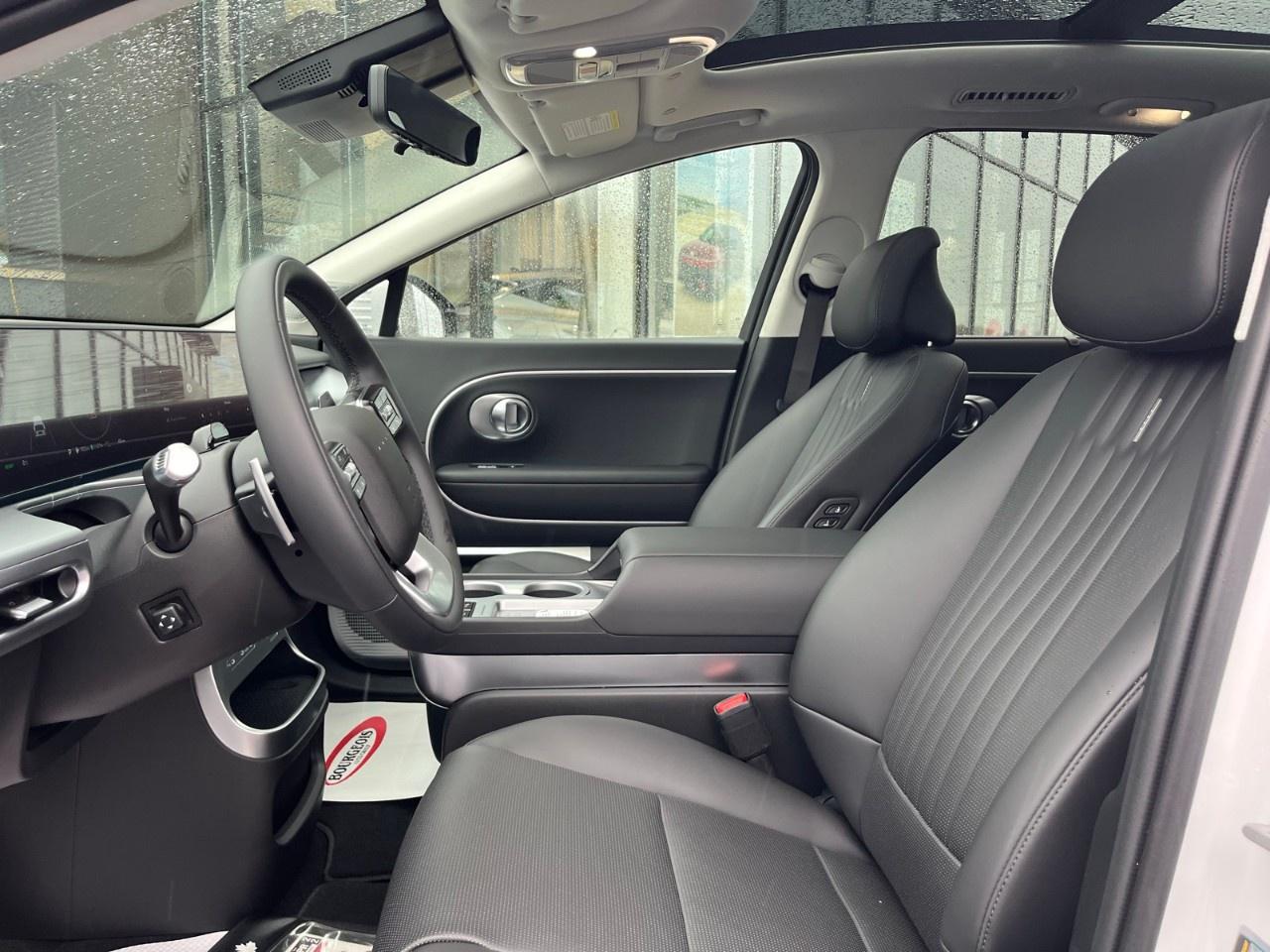 2026 Hyundai IONIQ 9 Preferred   AWD w/Ultimate Calligraphy Pkg Photo