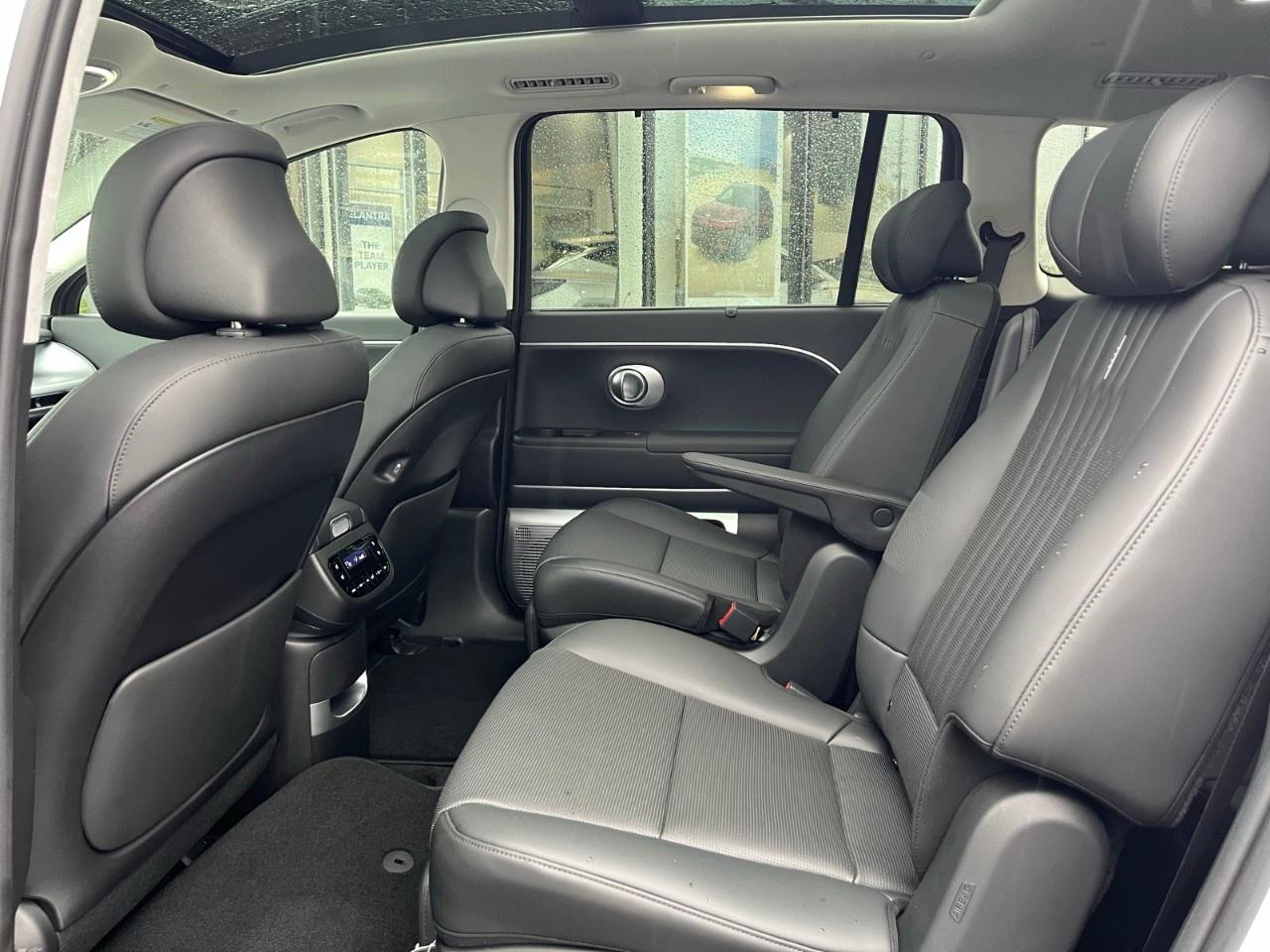 2026 Hyundai IONIQ 9 Preferred   AWD w/Ultimate Calligraphy Pkg Photo