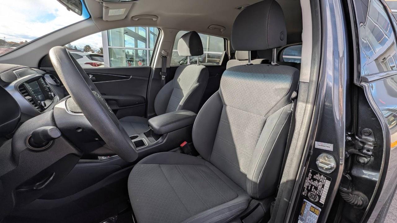 2020 Kia Sorento LX AWD Photo