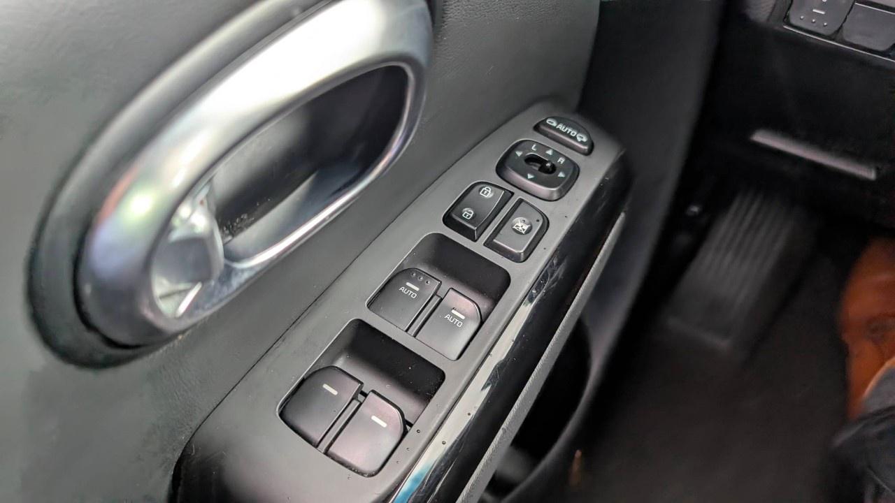 2016 Kia Soul 5DR WGN AUTO SX Photo