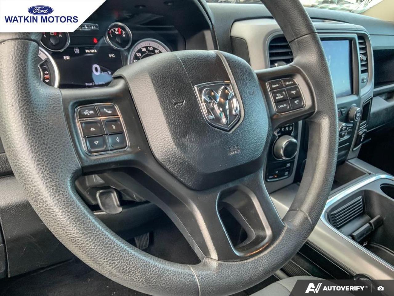 2021 RAM 1500 Classic CREWCAB 4X4 TRADESMAN Photo18