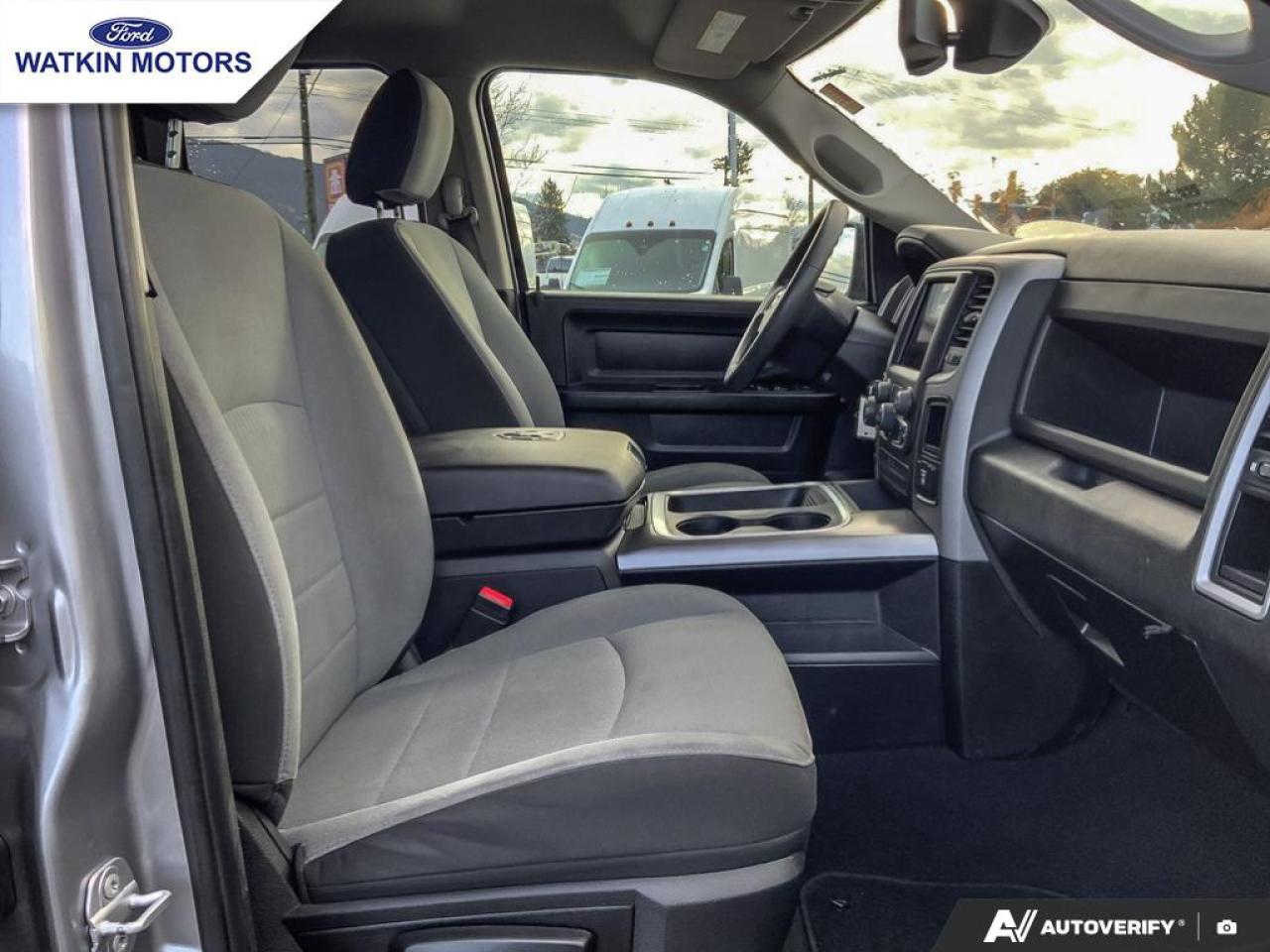 2021 RAM 1500 Classic CREWCAB 4X4 TRADESMAN Photo24