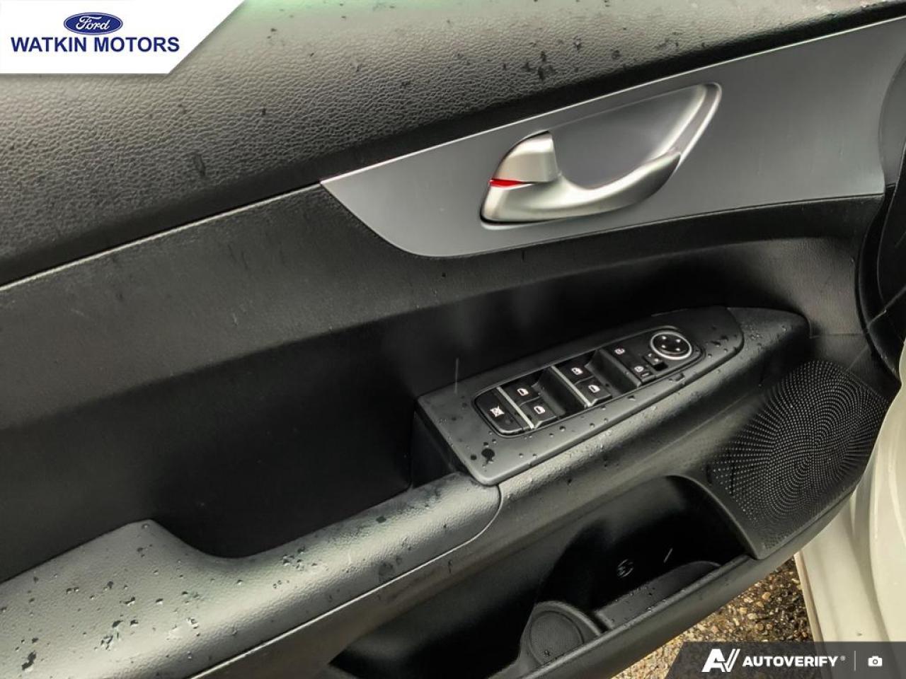 2024 Kia Forte Sedan LX Photo28