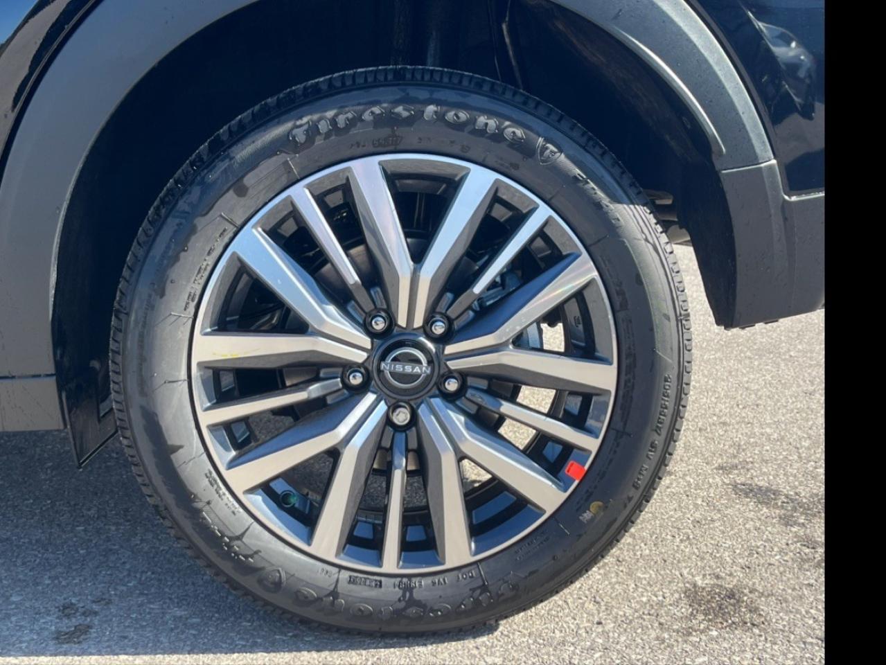 2025 Nissan Kicks Play SV FWD Photo