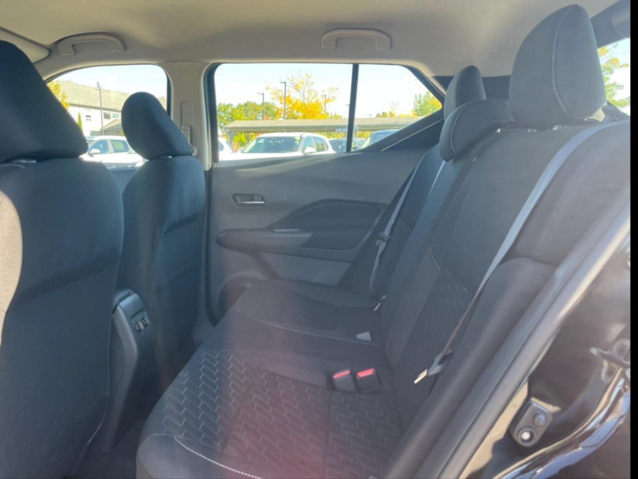 2025 Nissan Kicks Play SV FWD Photo