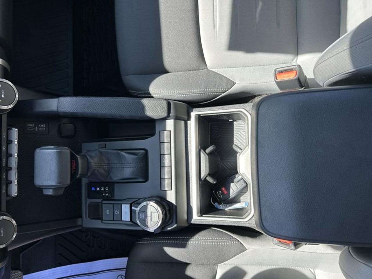2024 Toyota Tacoma TRD OFFROAD 4X4 Double Cab 5ft Box Photo